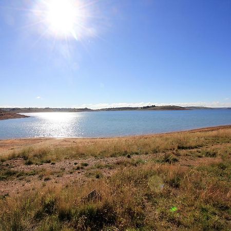 Snowy Mountains Resort And Function Centre Adaminaby Eksteriør billede