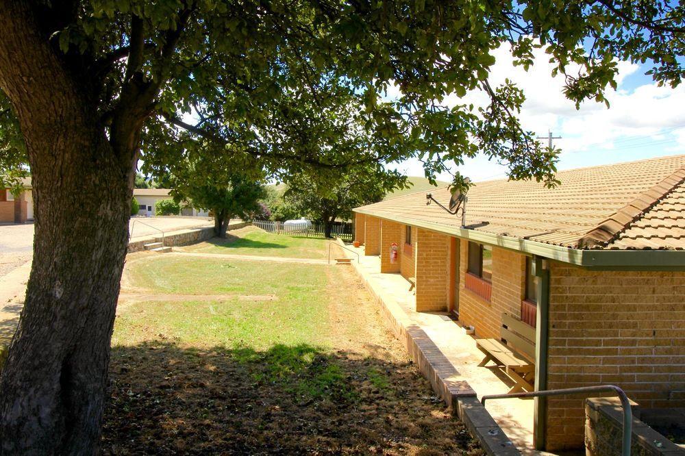 Snowy Mountains Resort And Function Centre Adaminaby Eksteriør billede