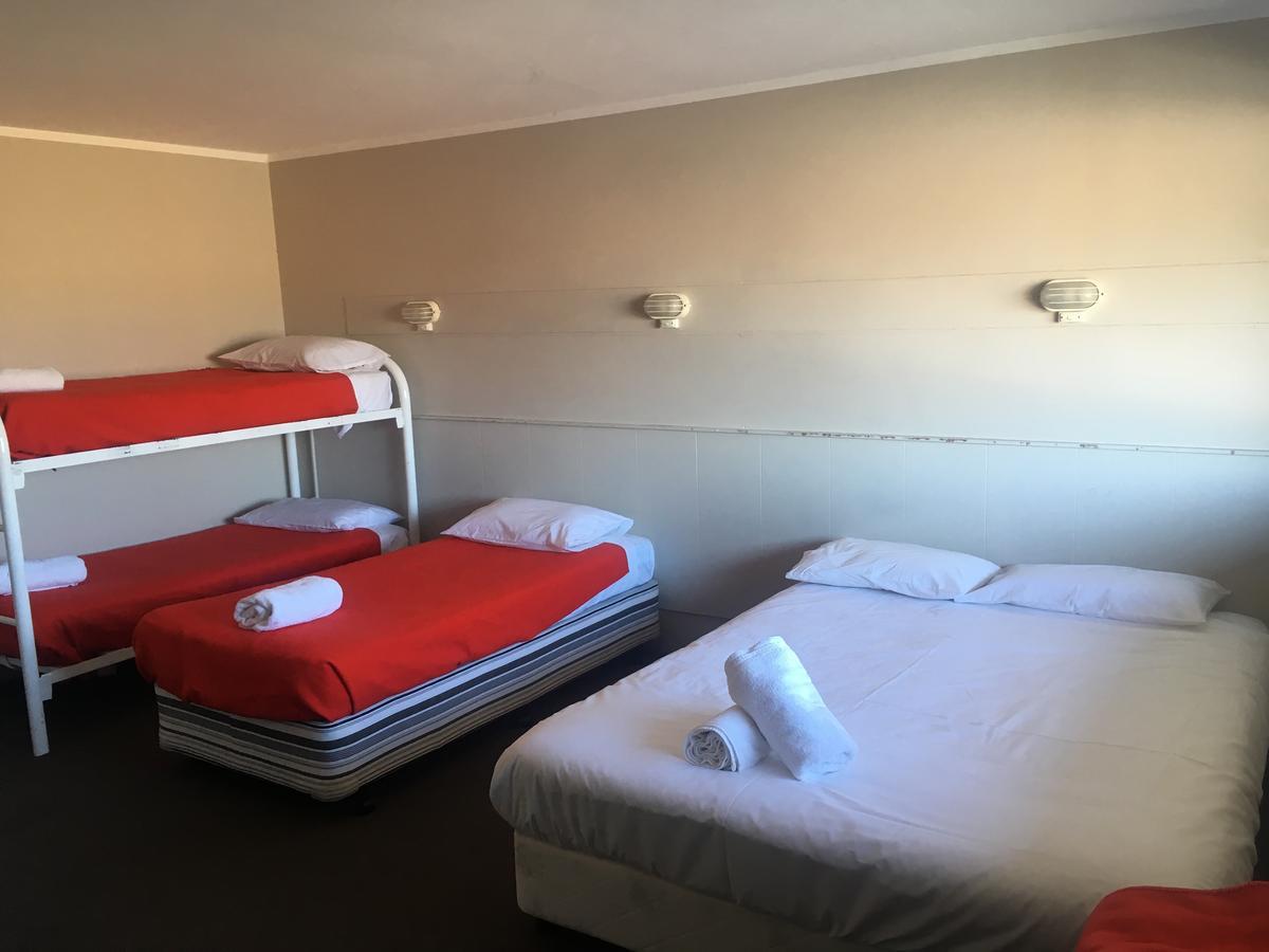 Snowy Mountains Resort And Function Centre Adaminaby Eksteriør billede
